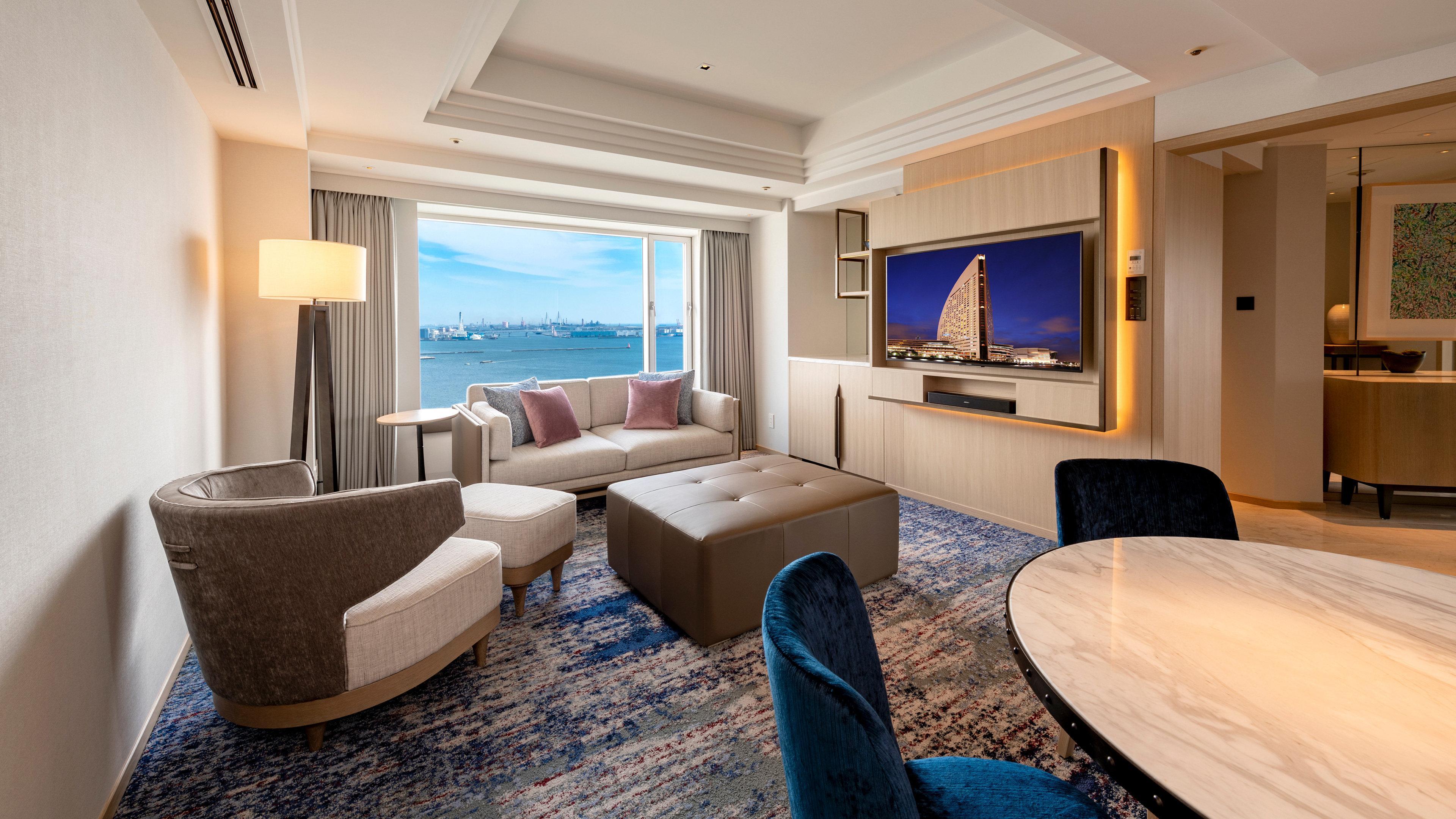 فندق إنتركونتيننتال يوكوهاما غراند يوكوهامَ المظهر الخارجي الصورة Living room of a suite